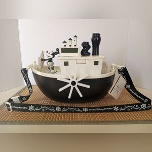 Tokyo Disney Resort Mickey Mouse  Steamboat Popcorn Bucket Collectible